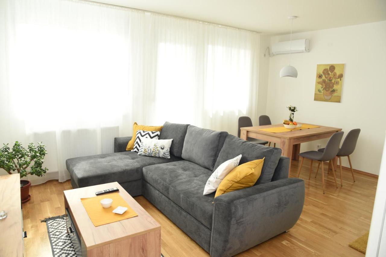 Suncokret Apartmani Loznica Exteriér fotografie