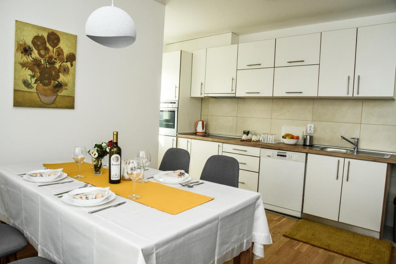 Suncokret Apartmani Loznica Exteriér fotografie